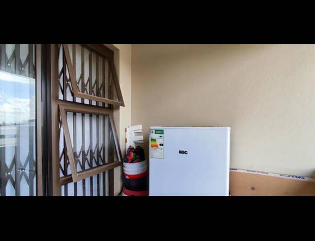 2 BEDROOM APARTMENT FOR SALE IN NORTON PARK